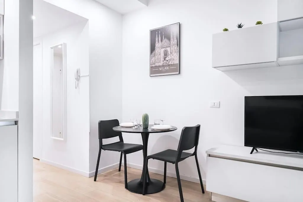 Easylife - Studio With Terrace In Porta Venezia Milan Apartment