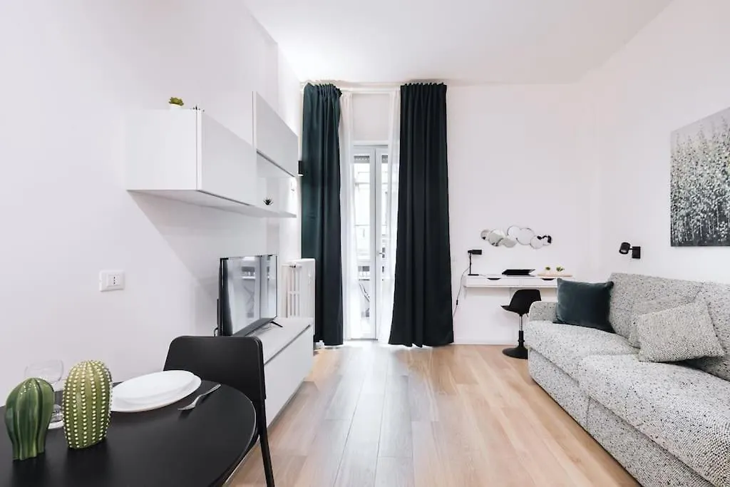 Easylife - Studio With Terrace In Porta Venezia Milano 0*,